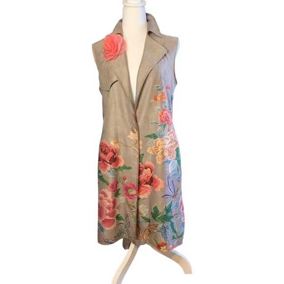 Anthropology Solitaire brown faux suede long line vest floral painted art New M - Picture 4 of 15